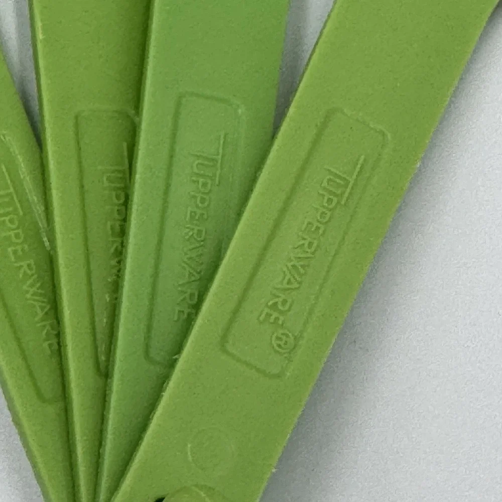 Set of 4 Vintage Tupperware Measuring‎ Spoons Nesting
